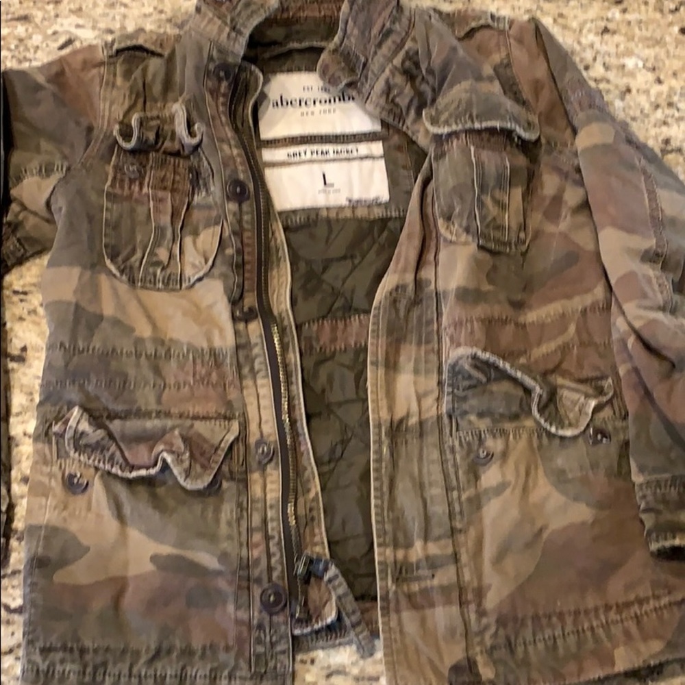 Abercrombie kid’s camouflage jacket